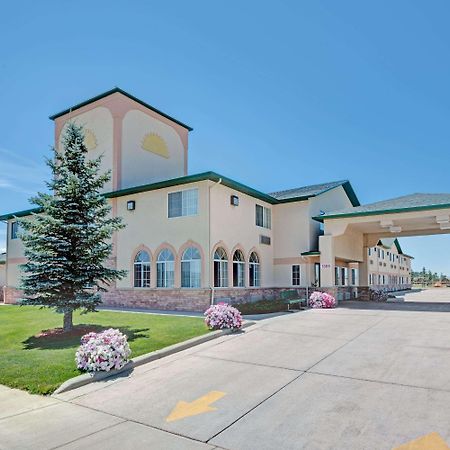 Days Inn By Wyndham Laramie Zewnętrze zdjęcie